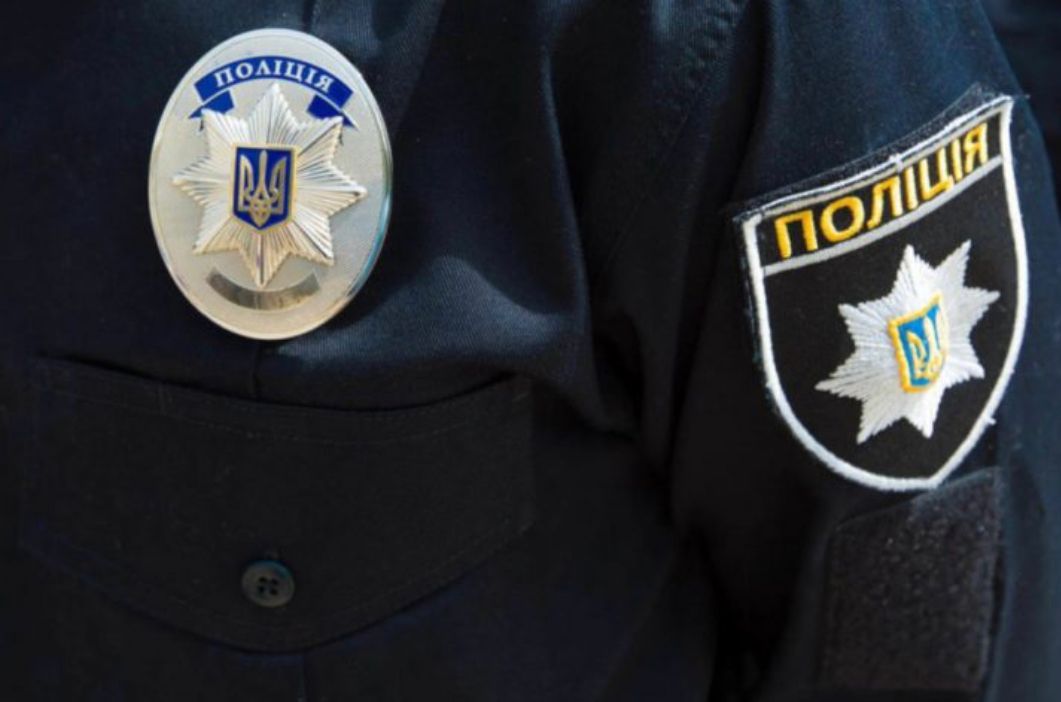 Франківець заявив про пограбування: поліція знайшла телефон у його машині