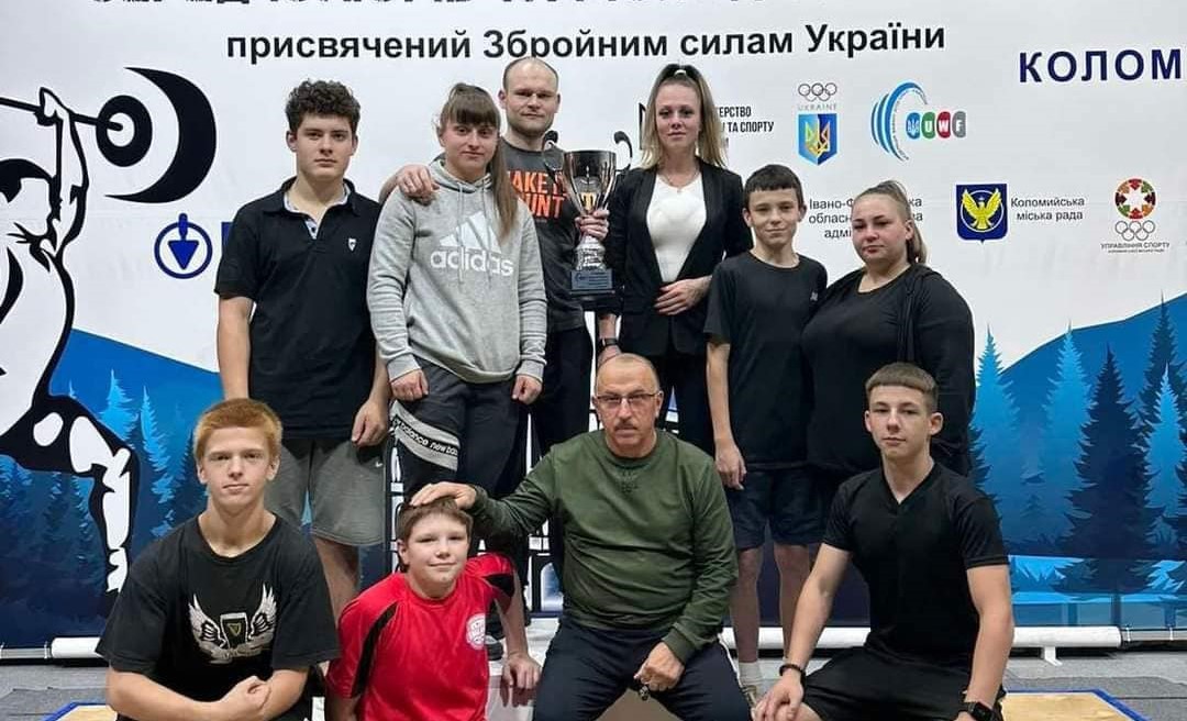 Прикарпатські спортсмени завоювали 19 медалей на чемпіоні України з важкої атлетики