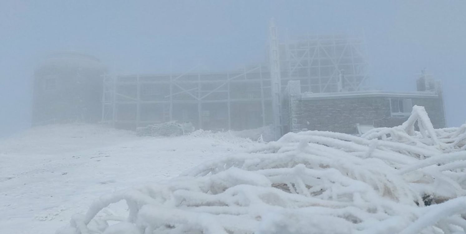 Туристів попереджають про мороз у горах Прикарпаття
