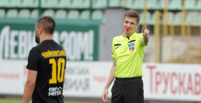 Завтра “Прикарпаття” зіграє з “Агробізнесом”: матч судитиме Дмитро Кузовлєв