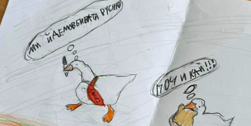 У Франківську діти підготували листівки для ЗСУ до свята Миколая (ФОТО)
