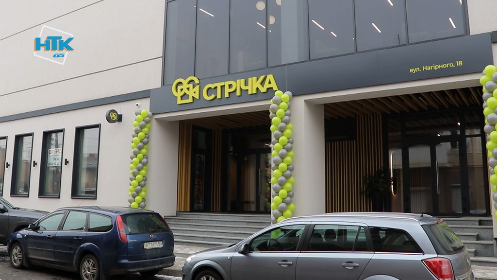 Новий кінотеатр відкрили у центрі Коломиї (ВІДЕО)