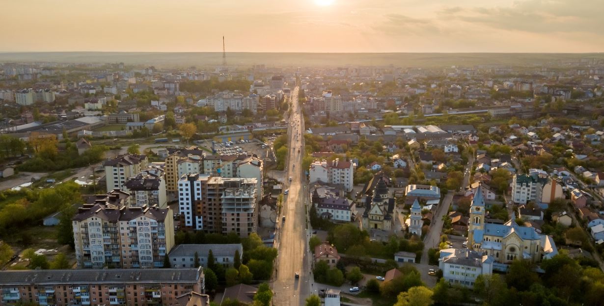 Сучасне перевтілення старого мікрорайону: що ми не знаємо про Майзлі