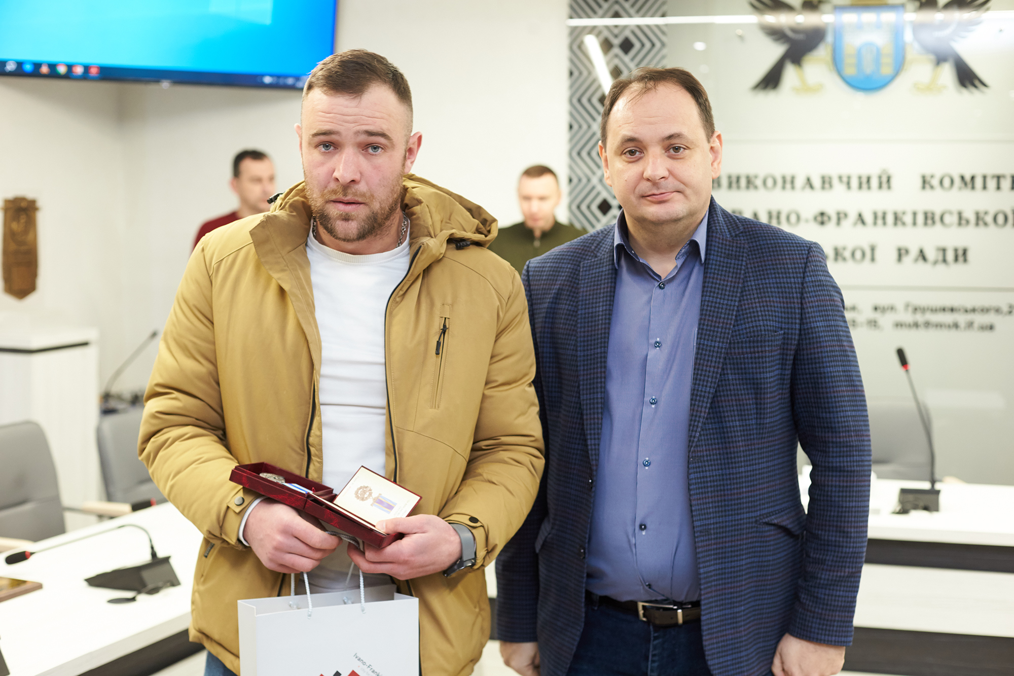 Державні нагороди отримали прикарпатські військові Віталій Ткачук та Любомир Тимчук (ФОТО)