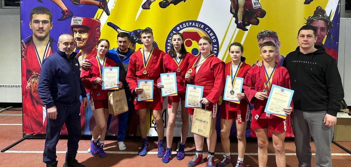 Прикарпатські спортсмени здобули шість медалей на Кубку України з боротьби самбо