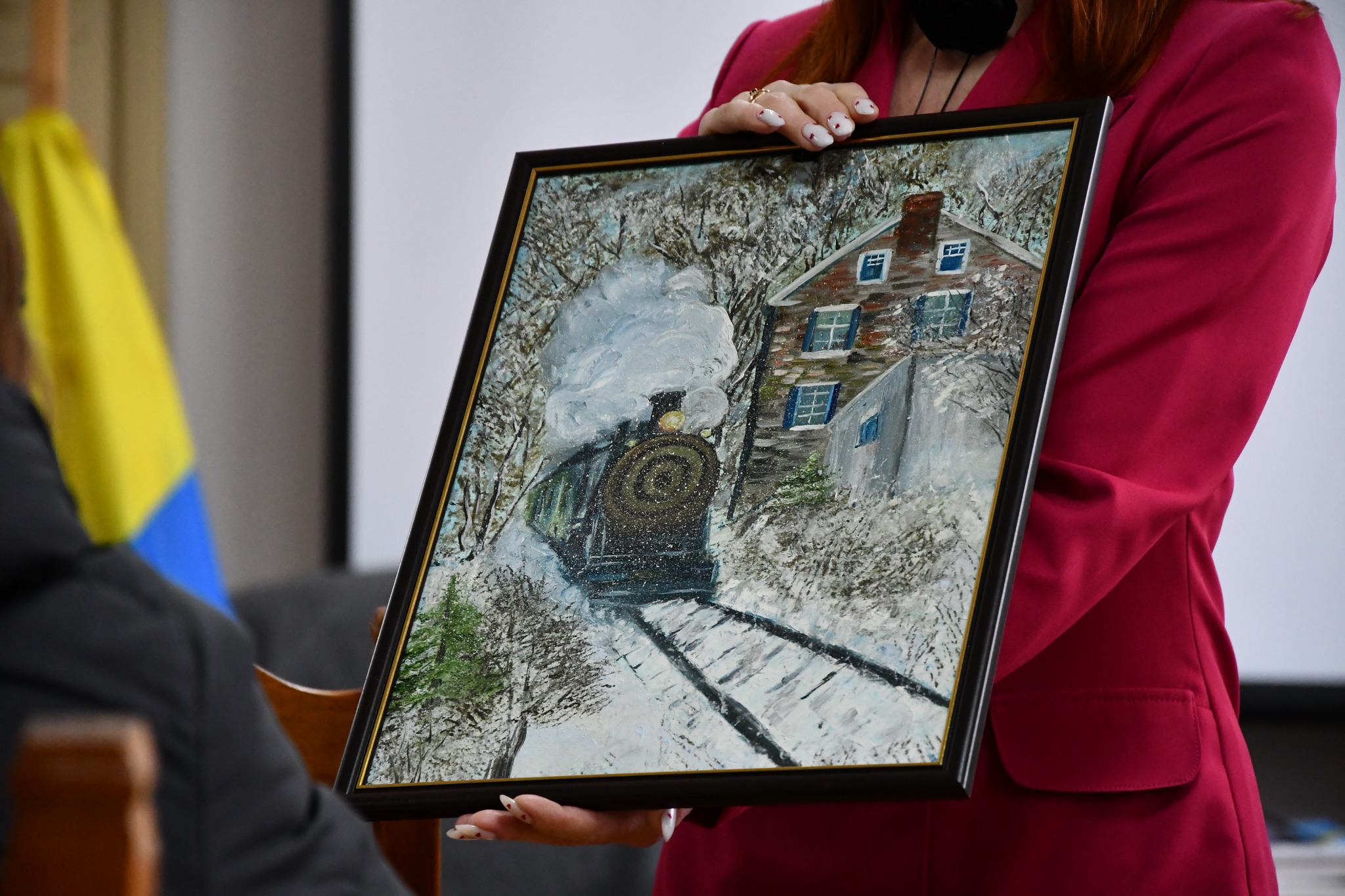 Всі гроші передасть ЗСУ: рогатинська художниця Лідія Поглод вторгувала на аукціоні 45 тисяч гривень (ФОТО)