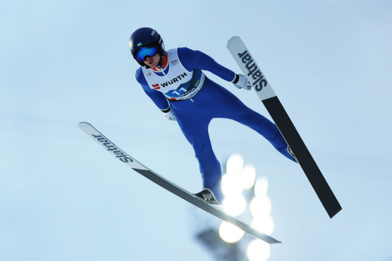 Прикарпатський спортсмен Євген Марусяк посів 22 місце на Кубку світу зі стрибків на лижах з трампліна (ВІДЕО)