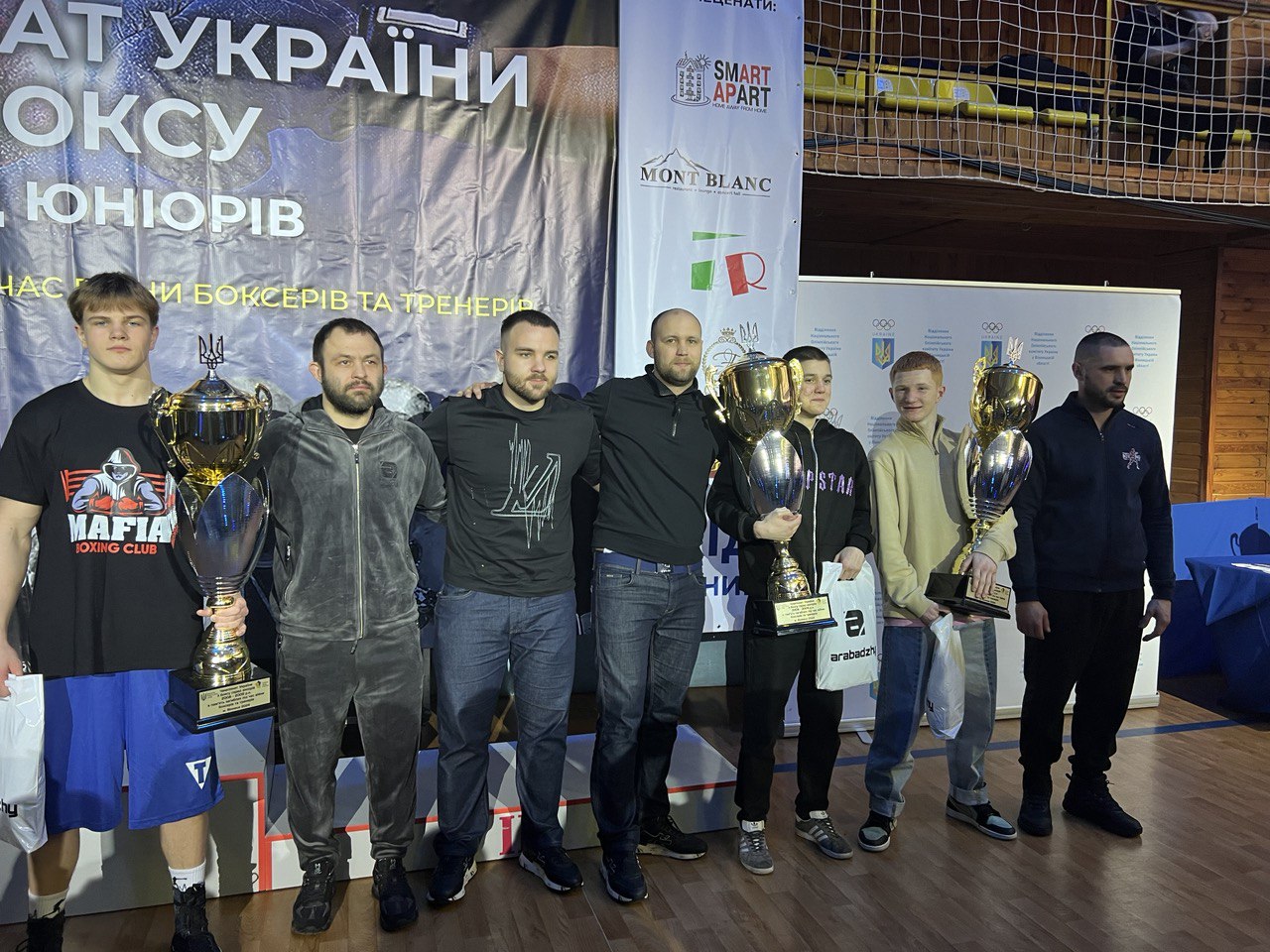 На чемпіонаті України з боксу серед юніорів франківці вибороли чотири медалі
