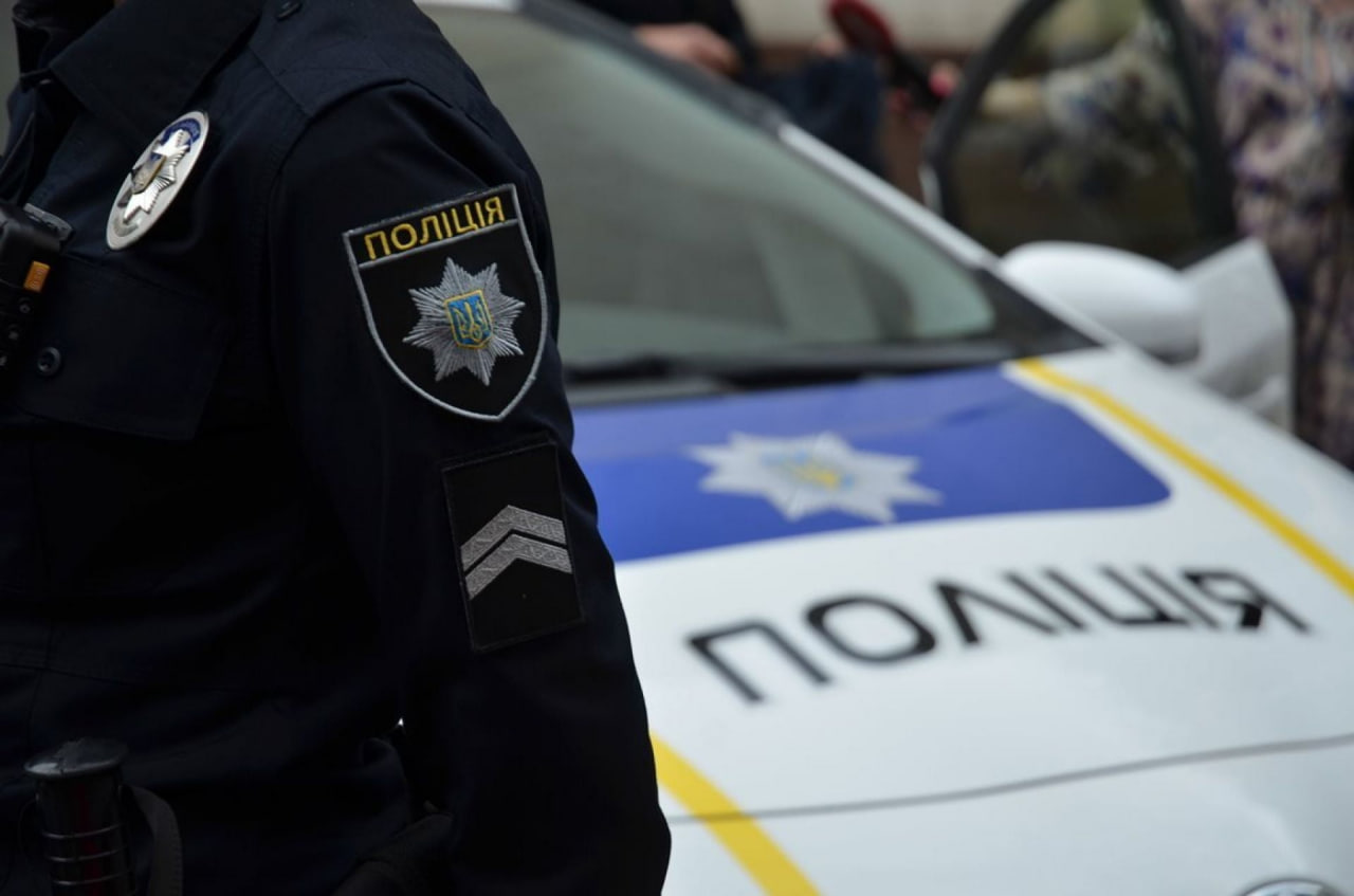 Патрульні розшукала 9-річну дівчинку, яка загубилася у Франківську (ФОТО)