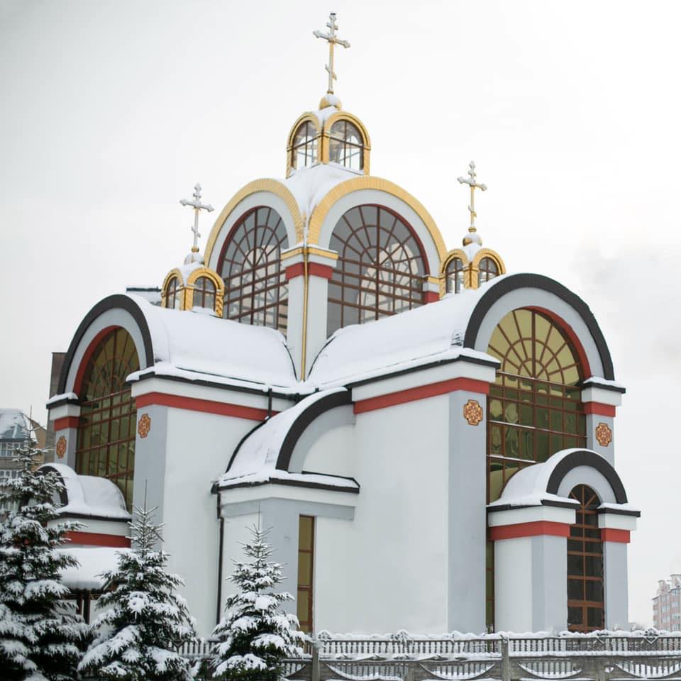 Великдень в Івано-Франківську: де і коли відбуватимуться богослужіння