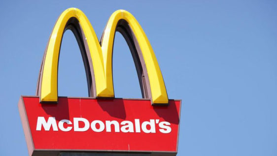 “Якраз на озері є вільних пару соток”: франківці міркують, де можна розмістити новий McDonald’s