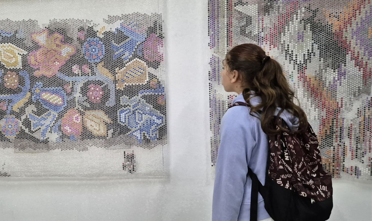 Митці з 32 країн показали свої роботи на виставці текстилю “Скіфія” у Франківську (ФОТО)