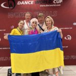 франківські танцівниці з тренерами і нагородами