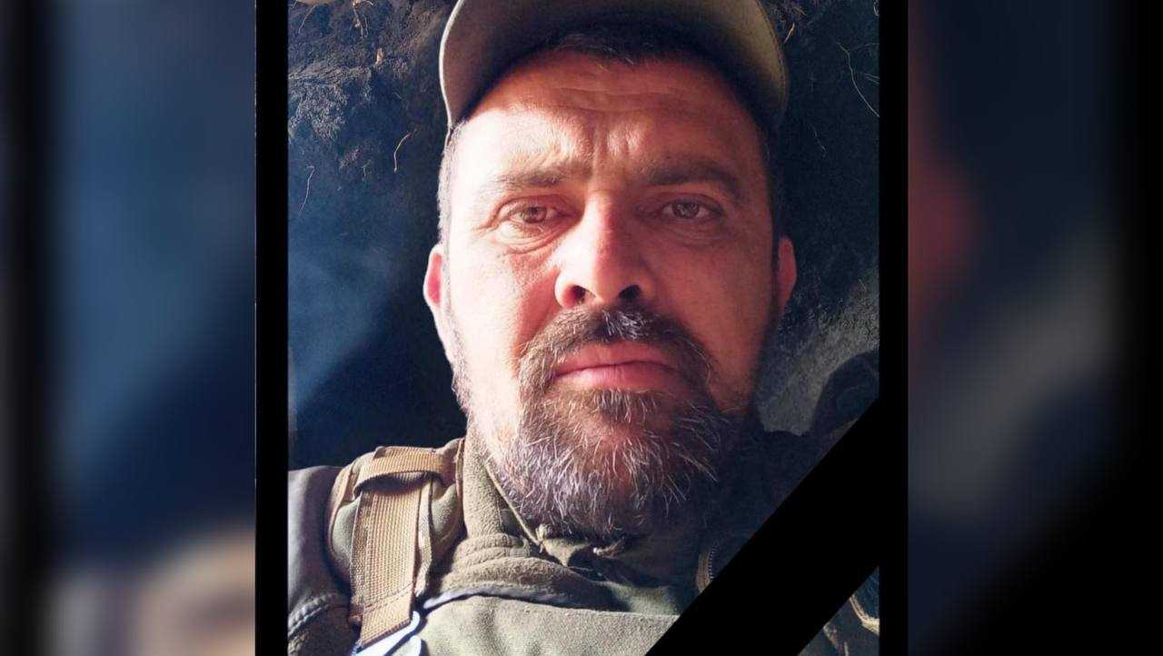 На війні загинув воїн із Надвірнянщини Богдан Демʼянчук