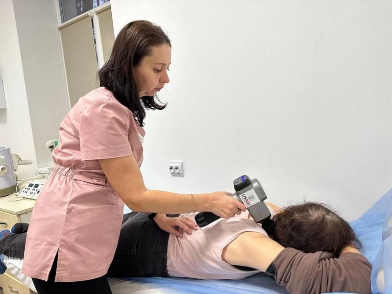 Огляд жителів Богородчан за допомогою сучасного обладнання