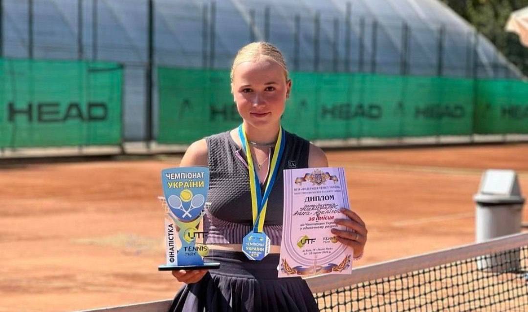 Юна коломийська тенісистка виборола “срібло” на Чемпіонаті України