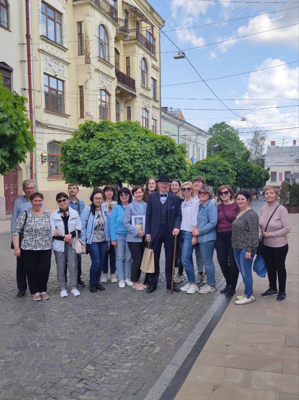 У Франківську проведуть екскурсію-прогулянку, щоб зберегти пам’ять про Маріуполь (ФОТО)