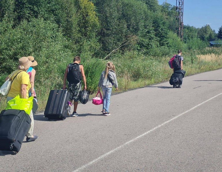 «Я кілька разів перепитав, чи можуть мене повернути до росії. Мені відповіли: «Усе добре, заспокойся, ти в Україні», – історія Ярослава з Криму