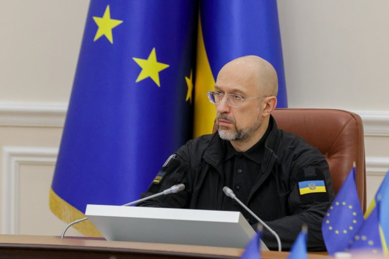 “Понад шість мільйонів заяв в дії”: відтепер “тисячу Зеленського” можна отримати в банку (ДЕТАЛІ)