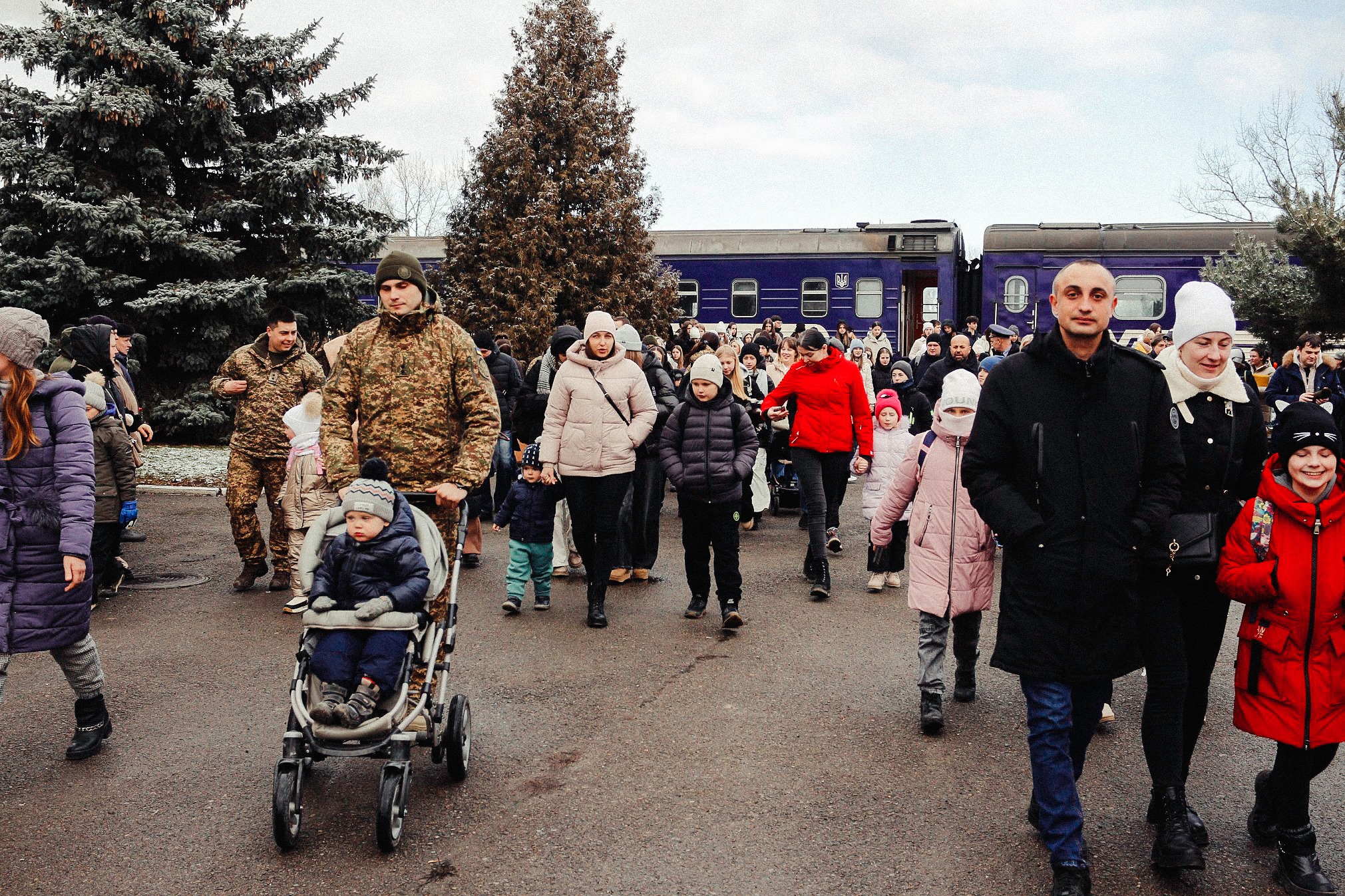 Від Івано-Франківська до Галича: подорож ретро потягом для родин нацгвардійців Прикарпаття (ФОТО)