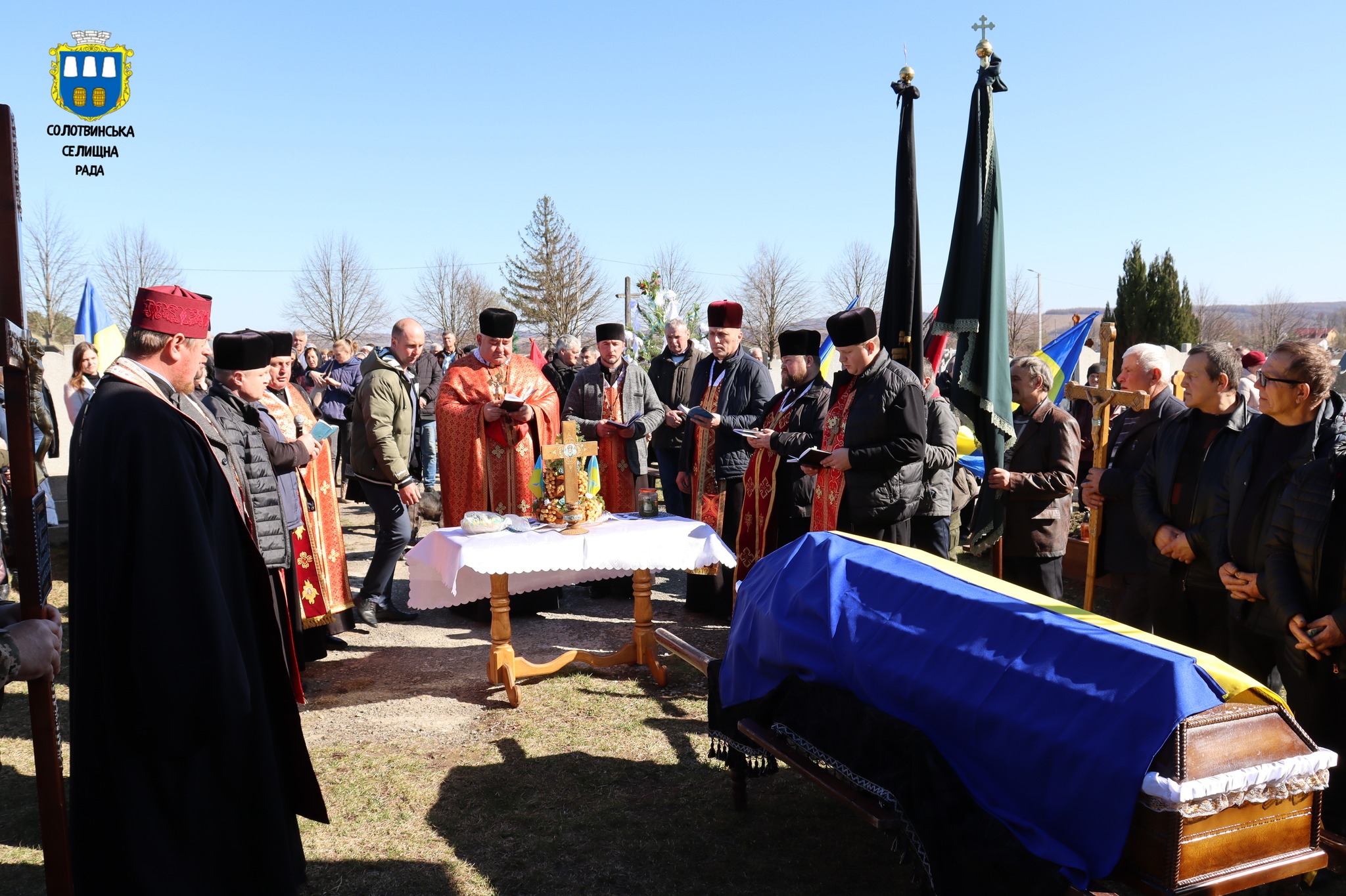 На Франківщині попрощалися з захисником Василем Волочієм (ФОТО)