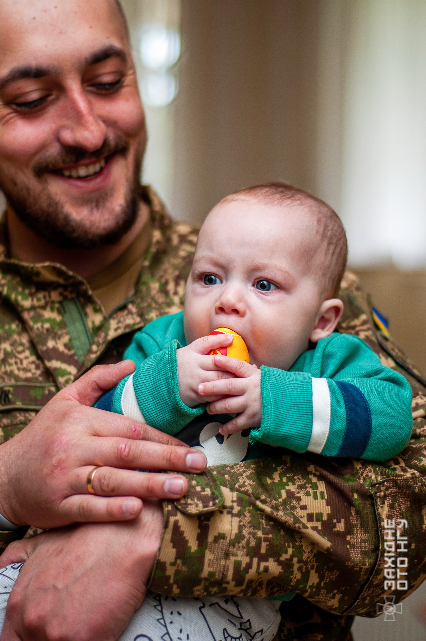 “Писанка для тата та мами”: дітям нацгвардійців у Франківську влаштували великодній майстер-клас (ФОТО)
