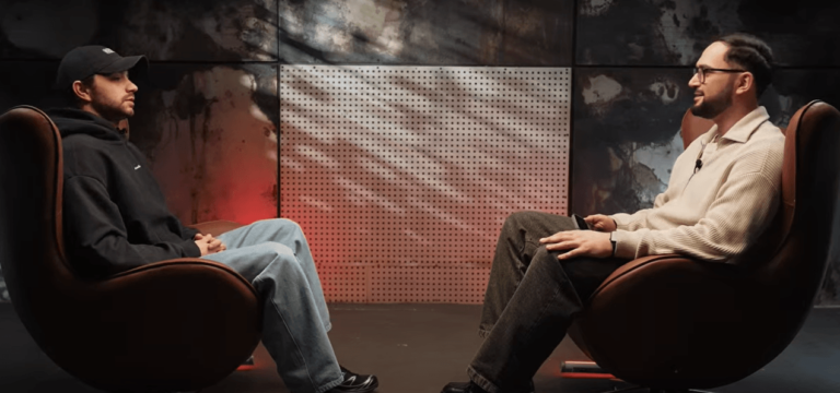 Сергій Чирков: від мікрофона до автомата — історія коміка, який став воїном Nemesis і знайшов кохання в час війни​​​​​ (ВІДЕО)