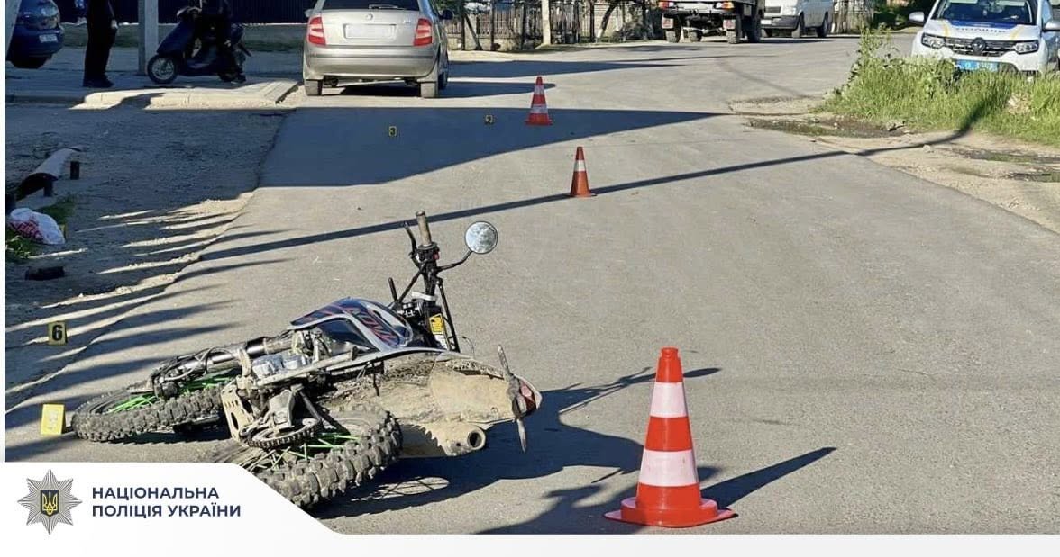 ДТП з п’яним мотоциклістом у Биткові: постраждали двоє молодих людей (ФОТО)