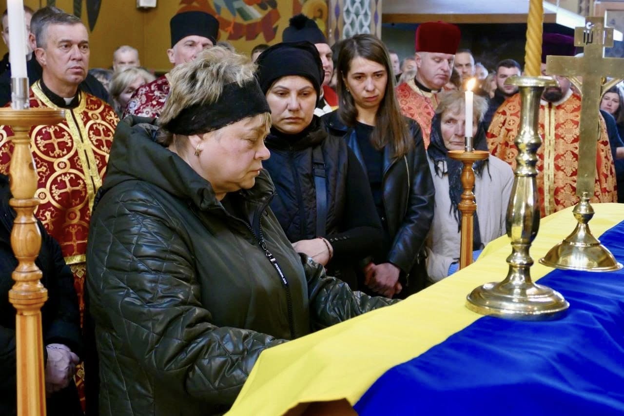 На Калущині попрощалися з полеглим захисником Сергієм Федьківим (ФОТО)