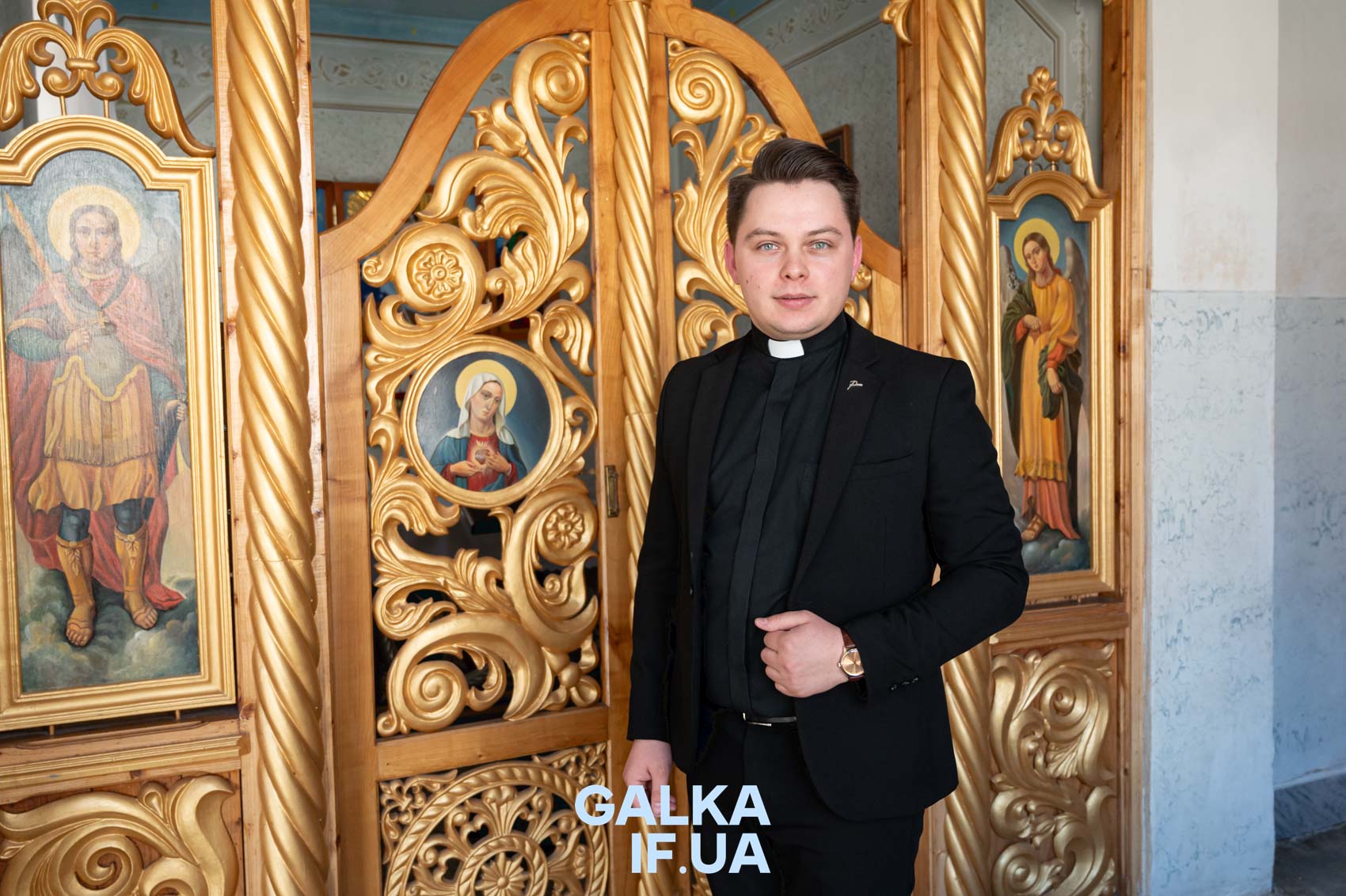 Християнська етика, нецензурна лексика та одностатеві шлюби: розмова з франківським священником та вчителем Андрієм Жуком (ФОТО)