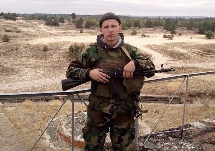Вижив після танкового удару, вважався зниклим безвісти: історія воїна Віктора Чудного з Бурштина (ФОТО)