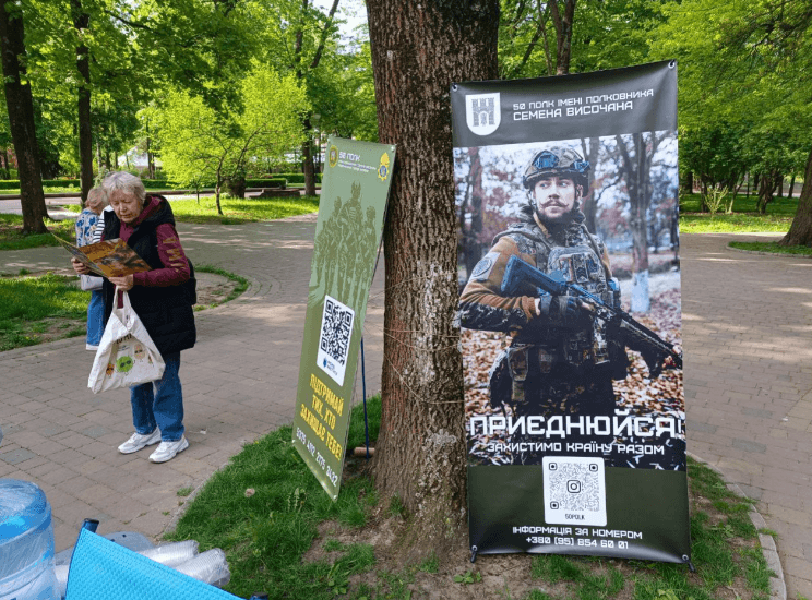 “Вони — вільні й закохують у себе”: у Франківську стартував перший Фестиваль птахів (ФОТО)