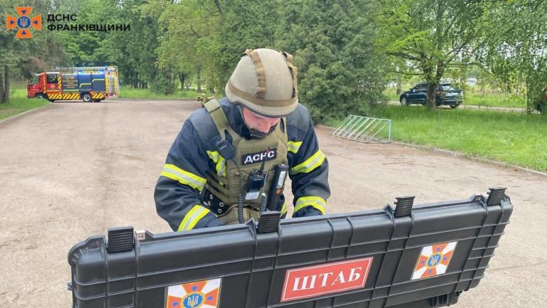 росія атакувала Франківщину шахедами: влада і ДСНС про наслідки (ФОТО)