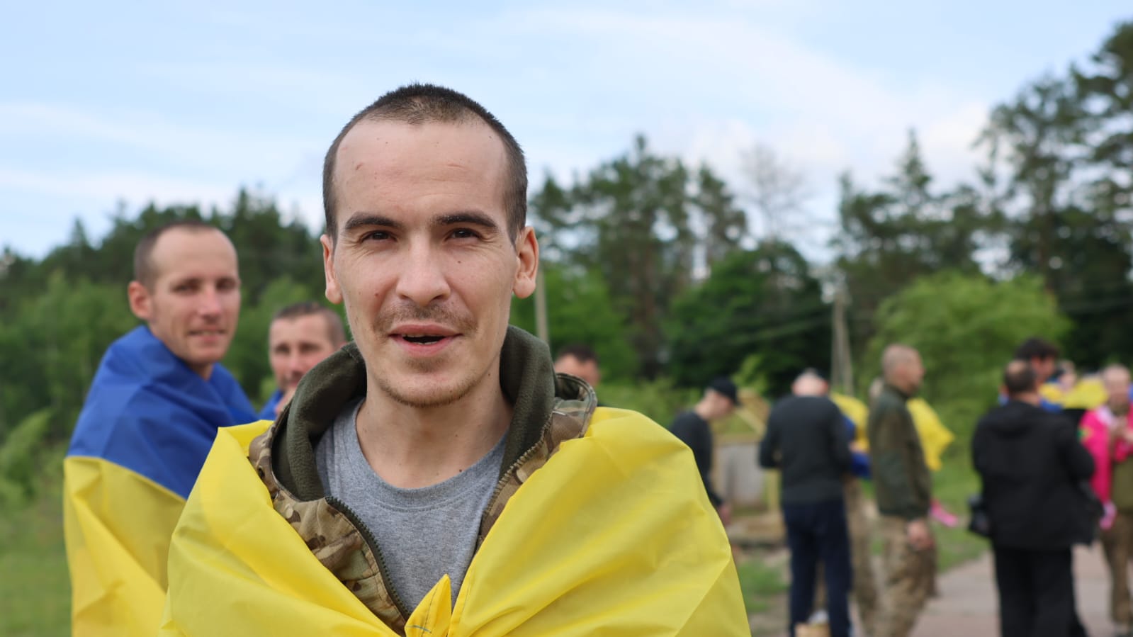 Четвертий обмін за тиждень: з російського полону повернулися українські захисники