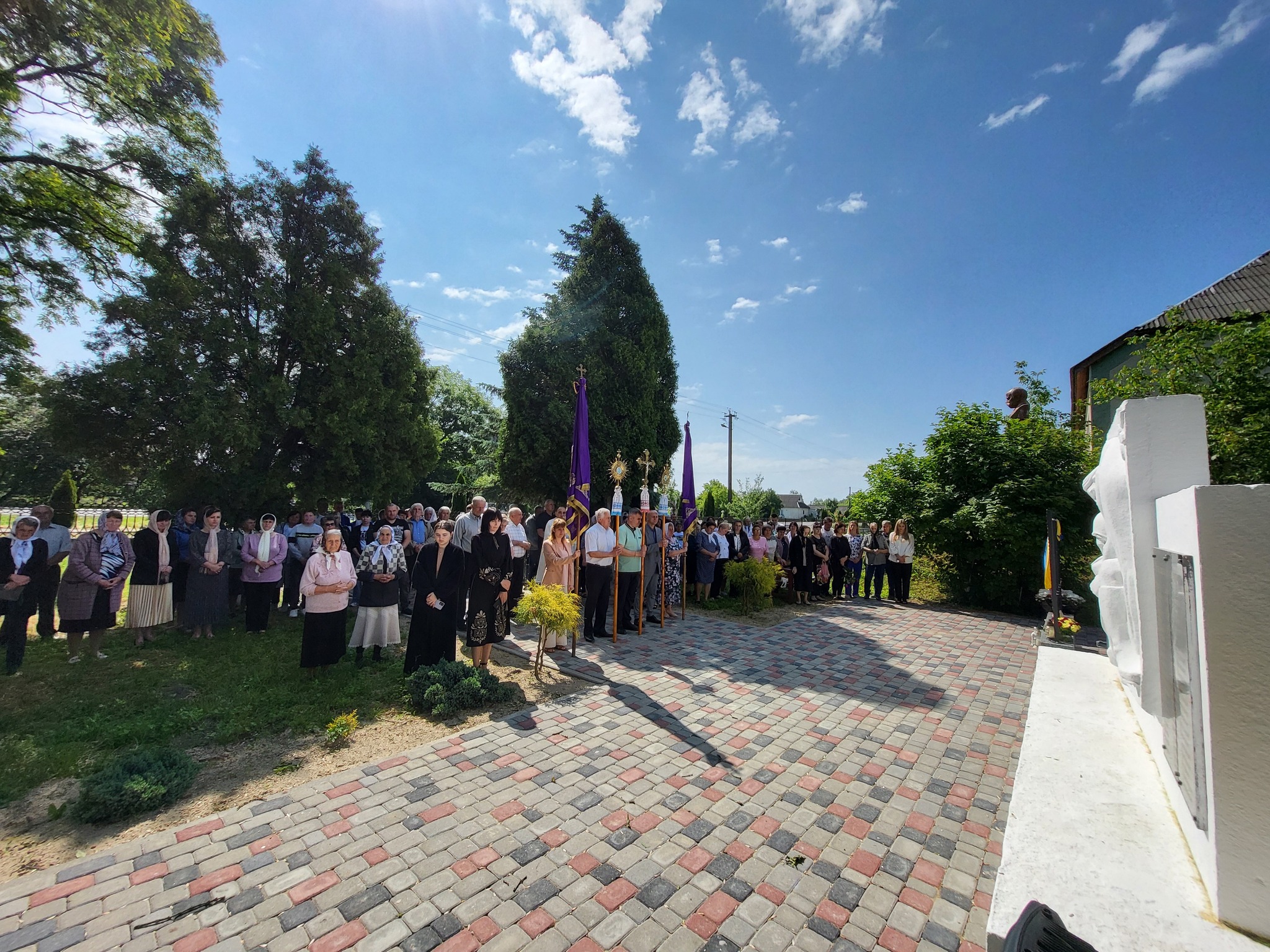 На Івано-Франківщині відкрили меморіальну дошку бійцю В’ячеславу Янківу