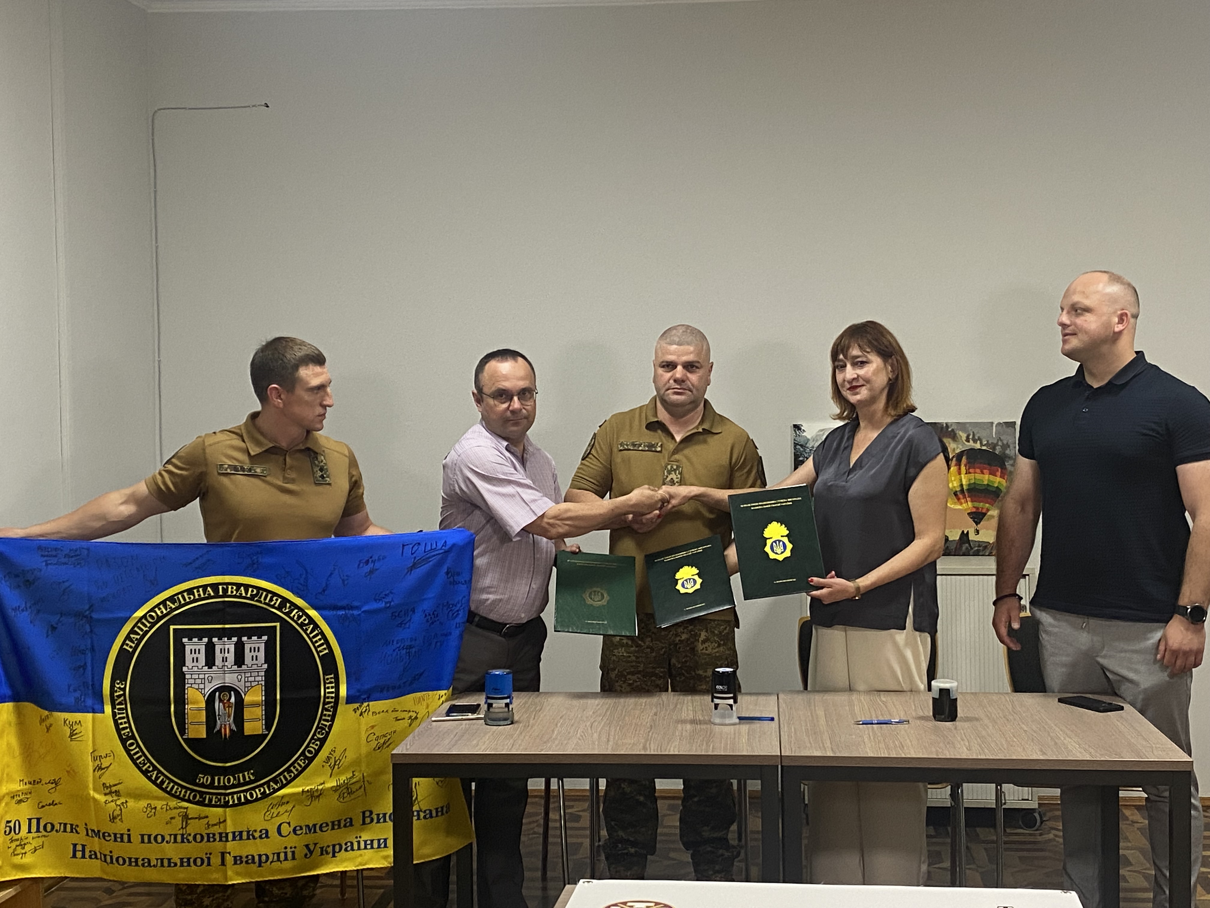 Терапія водою: у Франківську підписали меморандум про спортивну реабілітацію нацгвардійців на базі ІФНТУНГ (ФОТО)