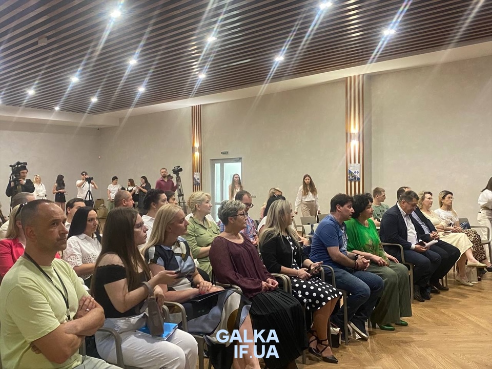 ЦМКЛ у Франківську розбудовуватимуть за понад 2 мільйони євро грантових коштів (ФОТО)
