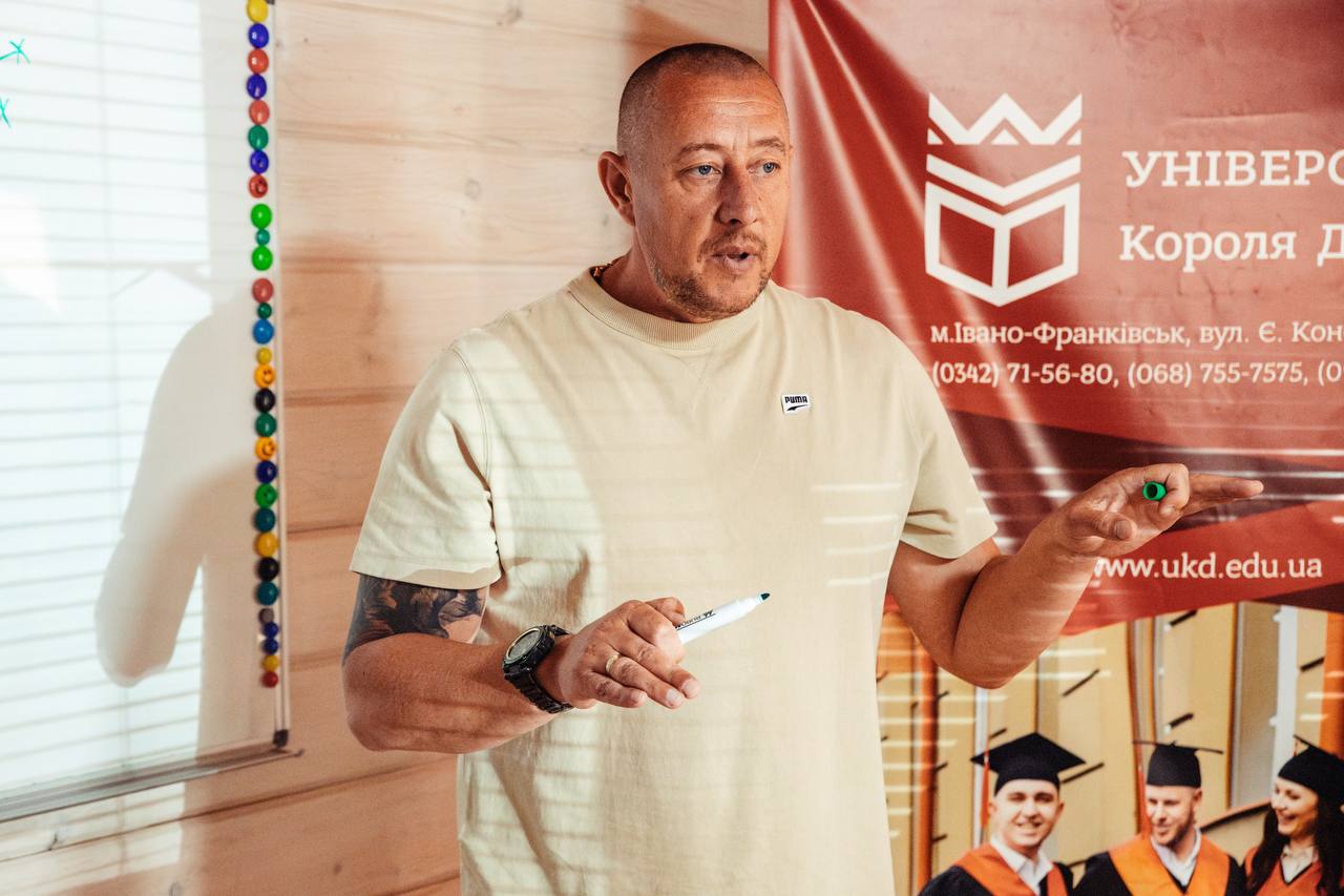Франківські нацгвардійці вчаться збивати FPV-дрони з дробовиків (ФОТО)