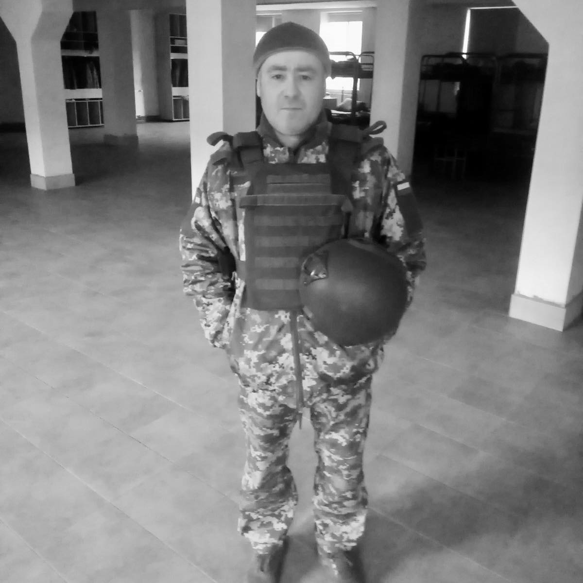 До Коломиї повертається тіло загиблого захисника Ігоря Броневича