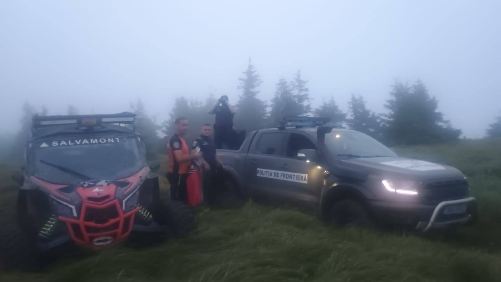 На кордоні з Прикарпаттям чоловік три дні блукав горами й тікав від кабана (ФОТО)