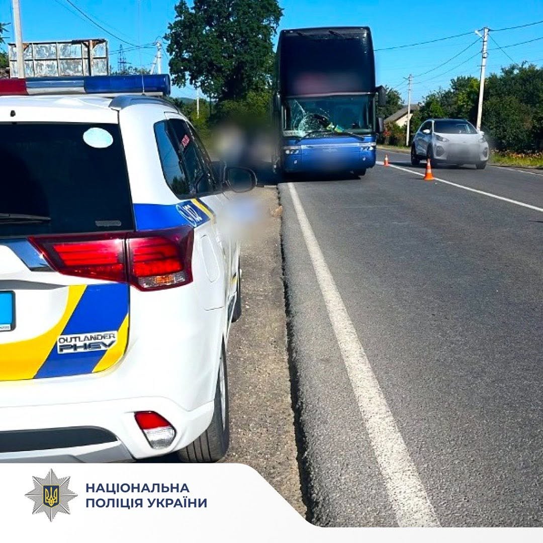 У Долині автобус "Львів - Болгарія" на смерть збив пенсіонерку (ФОТО)