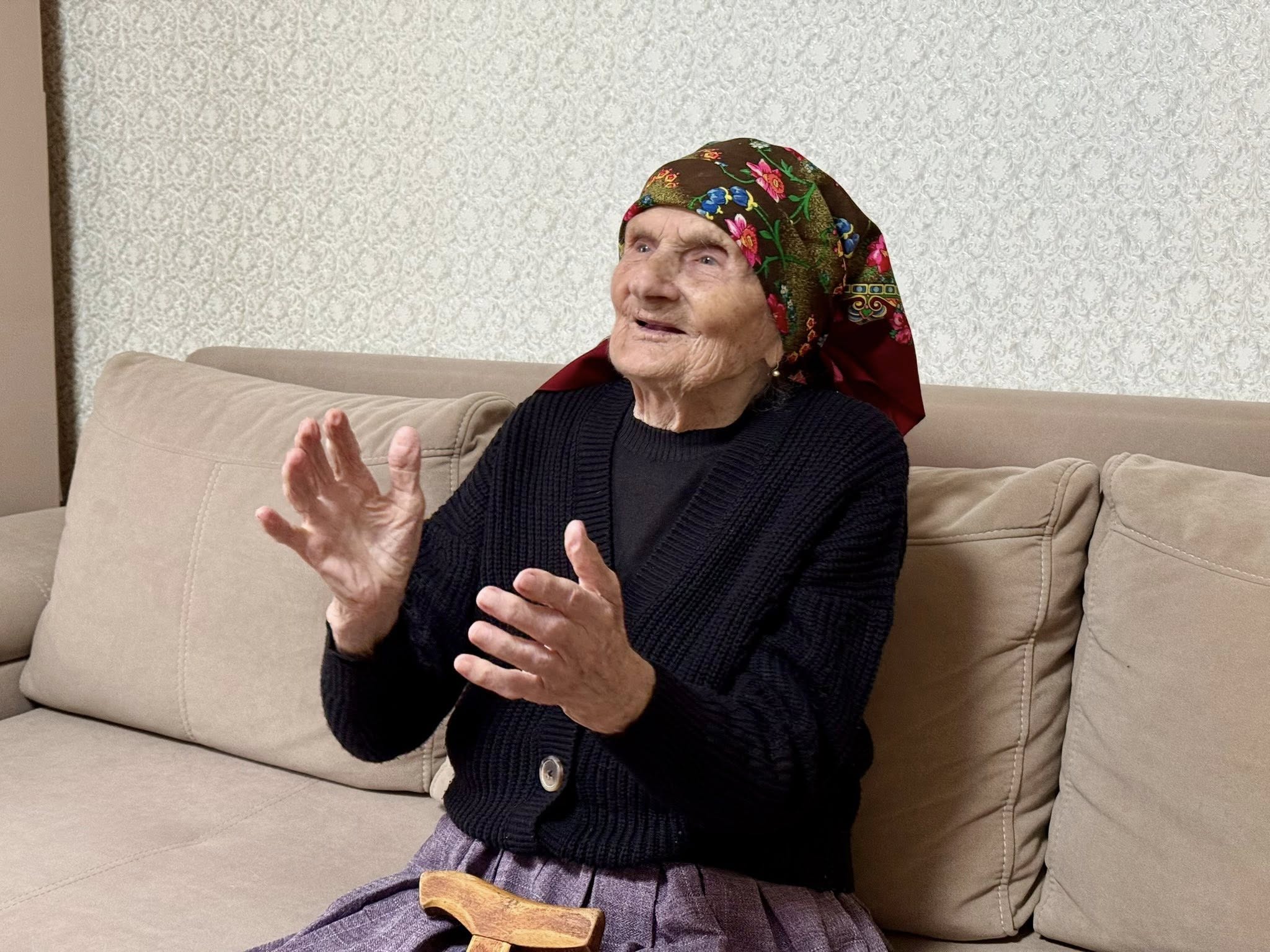 На долю випало три війни: прикарпатка відзначила 103-й день народження (ФОТО)