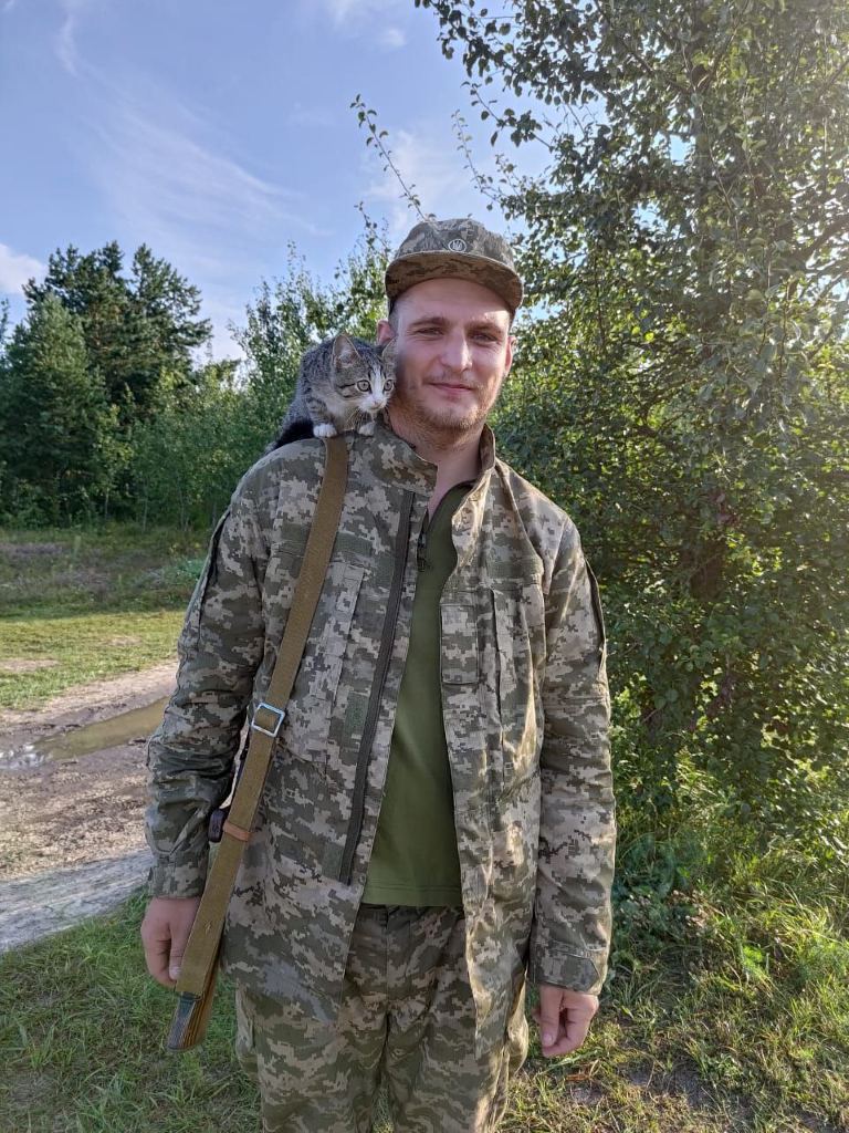 Евакуації, героїзм побратимів та як мало не потрапив у полон: історія франківського лікаря Ігоря Струка, який рятує воїнів на Донеччині