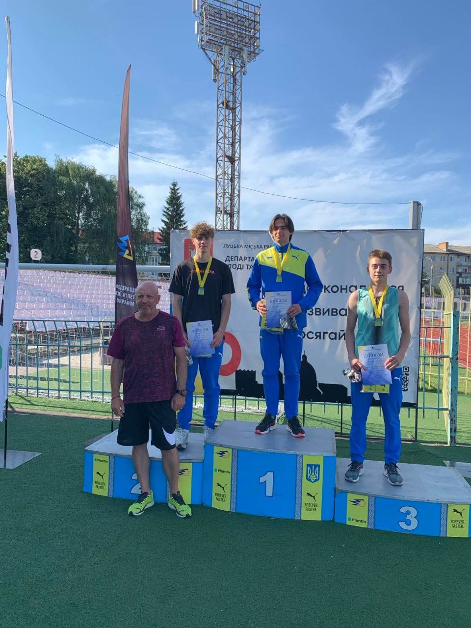 Прикарпатські легкоатлети вибороли “срібло” на чемпіонаті України та кваліфікувалися на Євро (ФОТО)