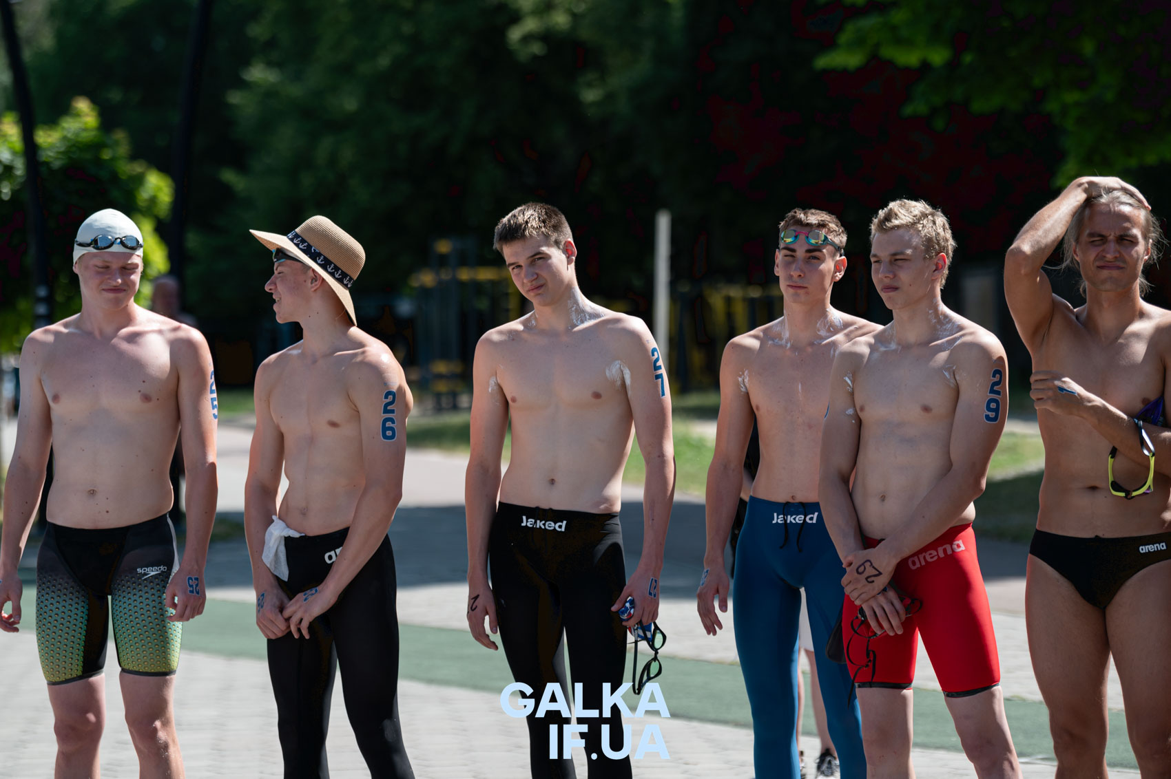 Замість моря — озеро: Франківськ вчетверте приймає чемпіонат України з плавання на відкритій воді (ФОТОРЕПОРТАЖ)