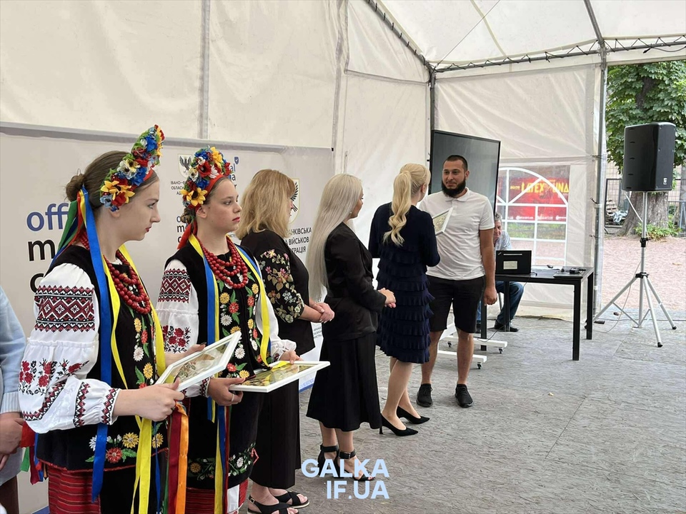 В Івано-Франківську 43 військовослужбовцям вручили сертифікати на житло (ФОТО)