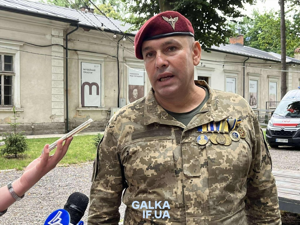 В Івано-Франківську 43 військовослужбовцям вручили сертифікати на житло (ФОТО)