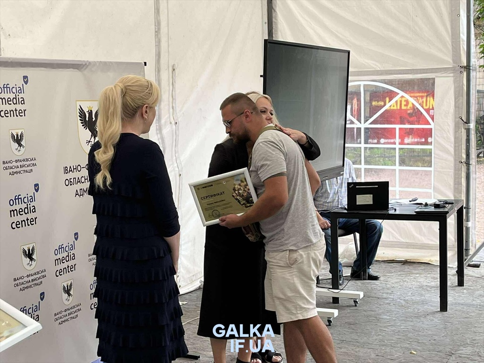 В Івано-Франківську 43 військовослужбовцям вручили сертифікати на житло (ФОТО)