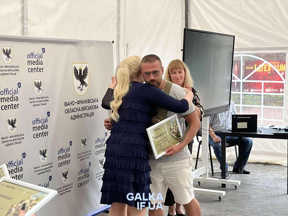 В Івано-Франківську 43 військовослужбовцям вручили сертифікати на житло (ФОТО)