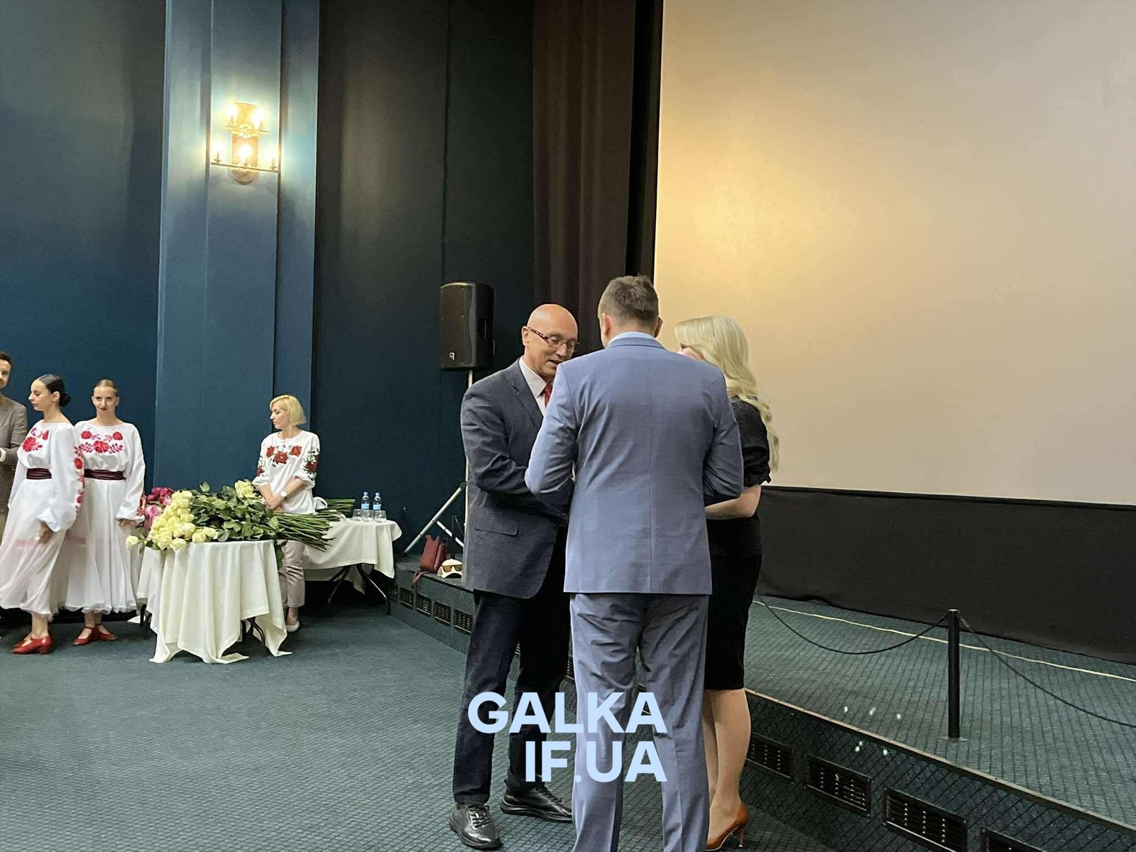 До Дня медичного працівника у Франківську нагородили десятки медиків (ФОТО)
